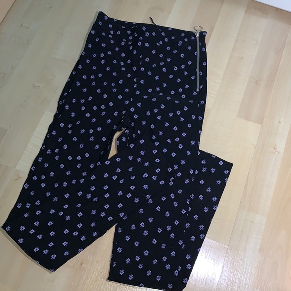 ZARA Flower Print High Waisted Stretch Pants - Picture 6 of 8